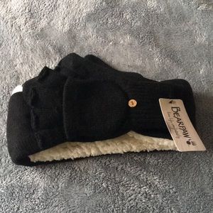 Bear paw hat and gloves set